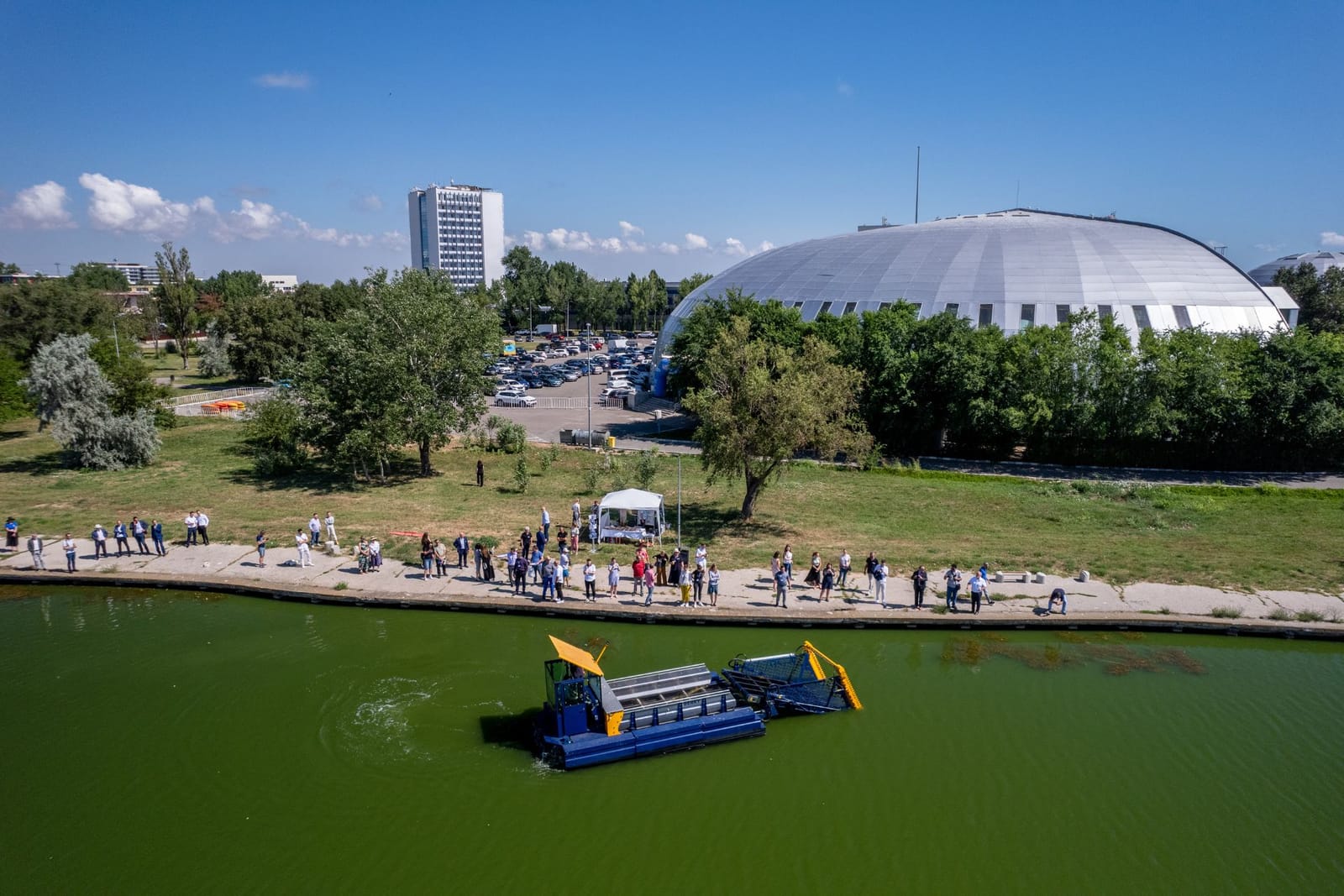 Blue Lines Showcases BERKY Triton 550 in Live Demo at Tomis Maritime Expo